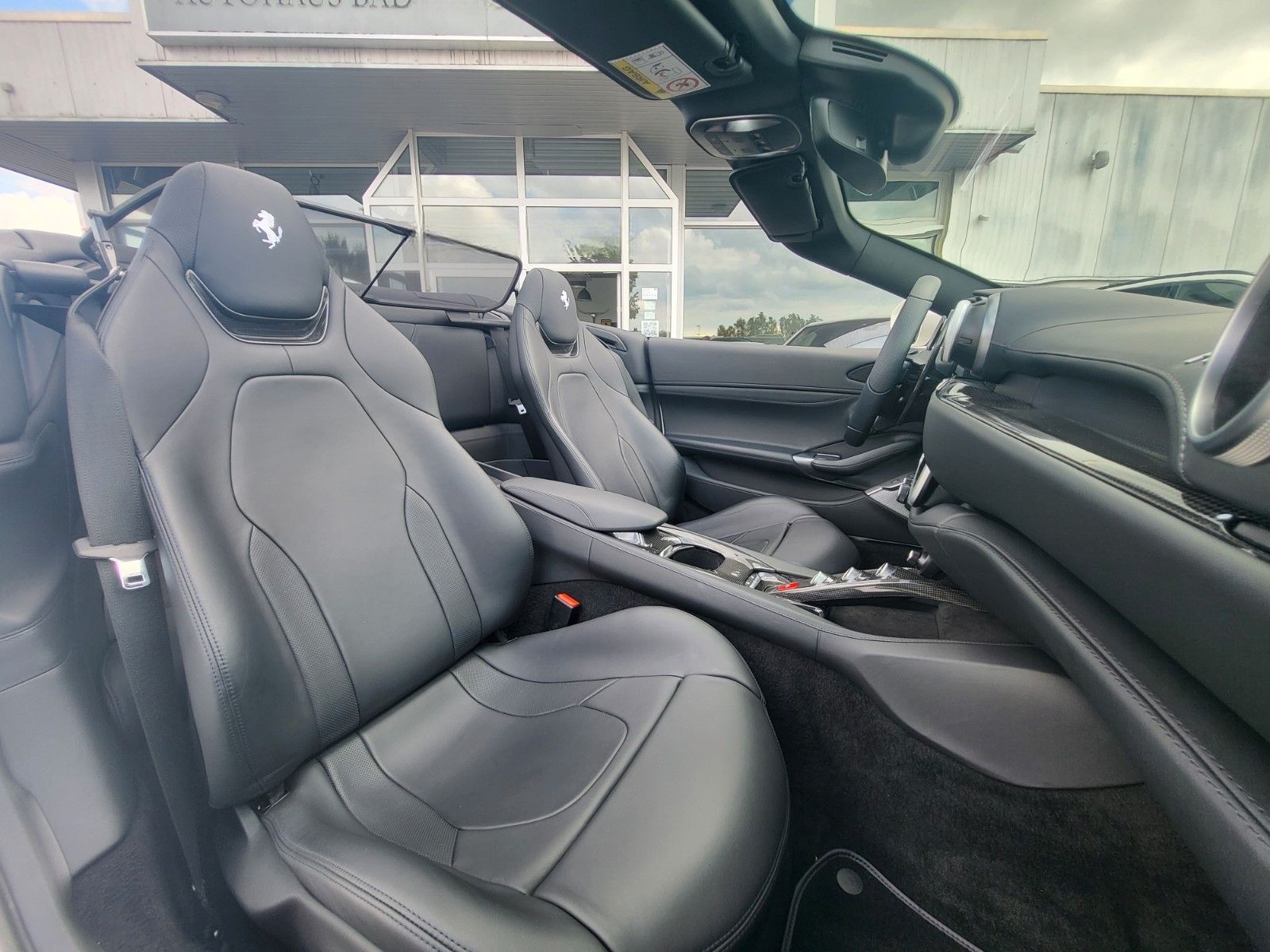 Ferrari Portofino 3.9 T V8 +Carbon+dt. Fzg+Service 2026 foto 12