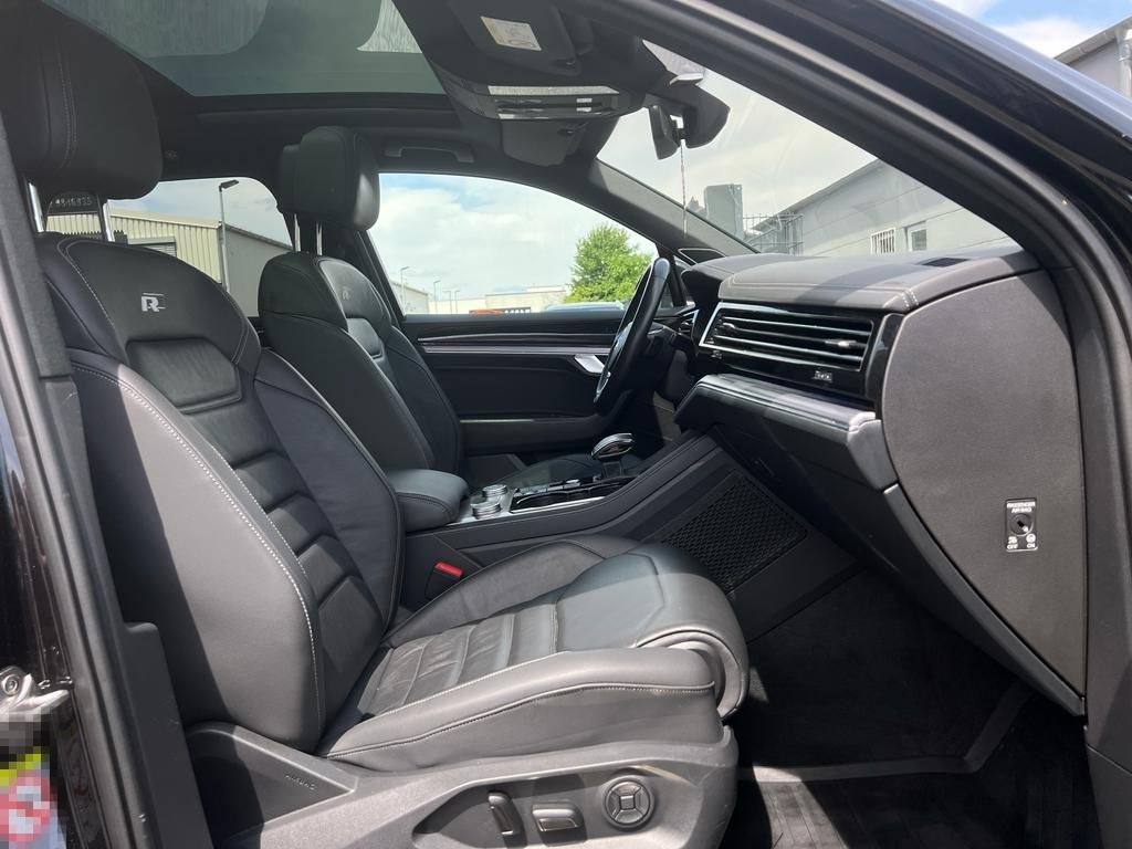 Volkswagen Touareg R-Line 4Motion foto 15