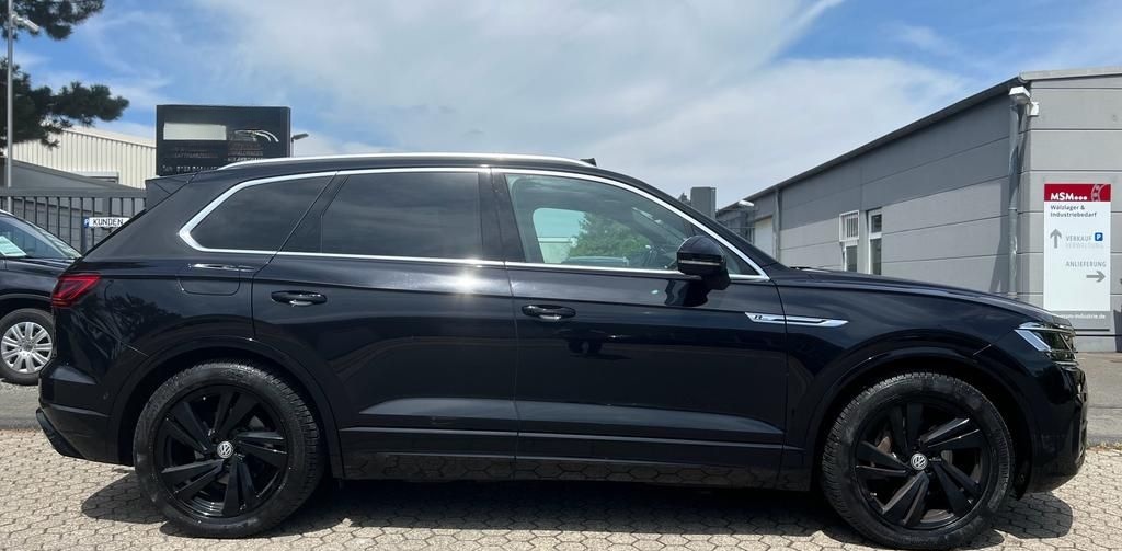 Volkswagen Touareg R-Line 4Motion foto 4