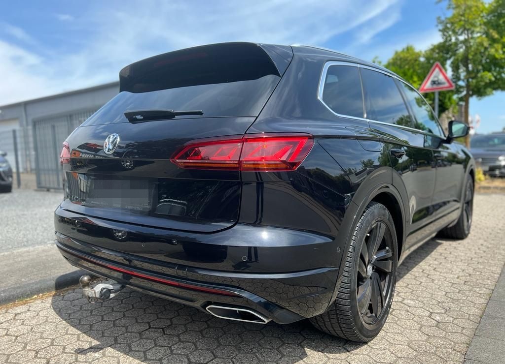 Volkswagen Touareg R-Line 4Motion foto 5