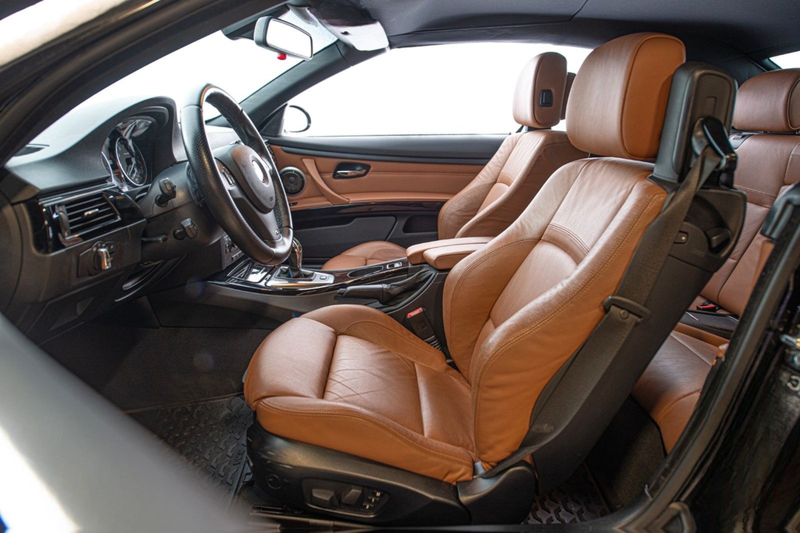 BMW 335 i Convertible M Sport foto 11