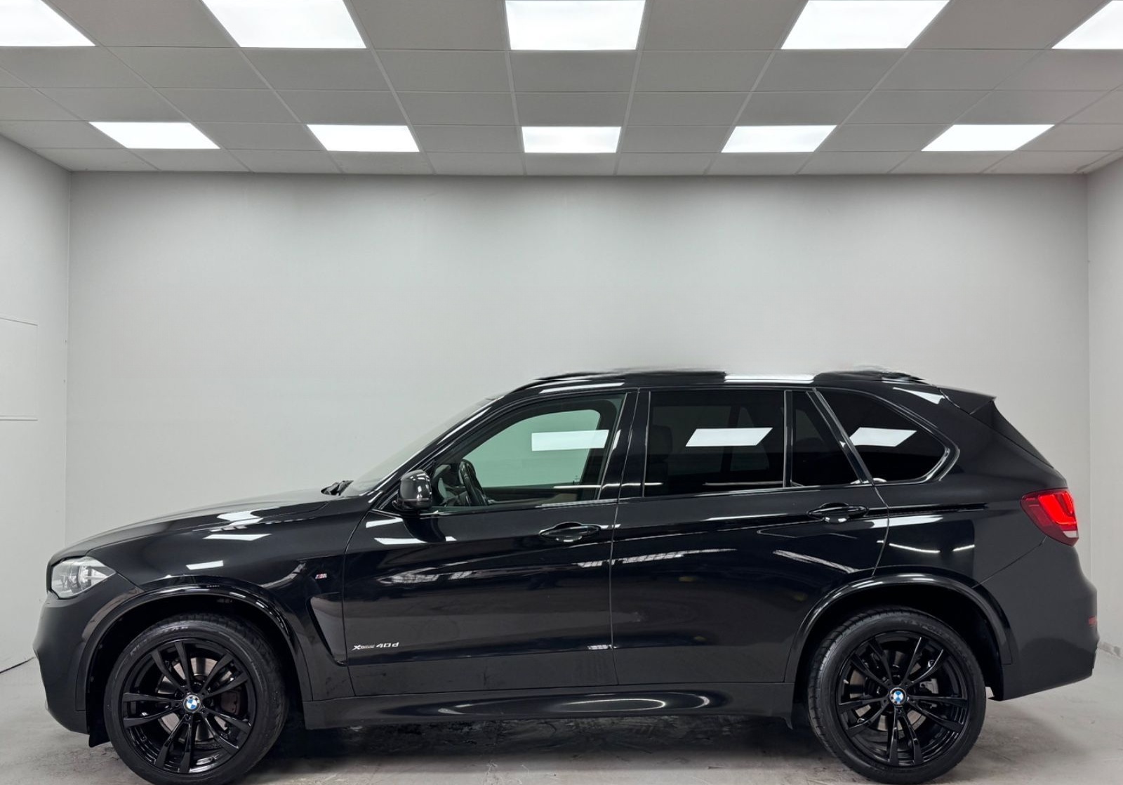 BMW X5 xDrive 40d M Sport*Navi*R Kam*Headup*7 SITZE* foto 5
