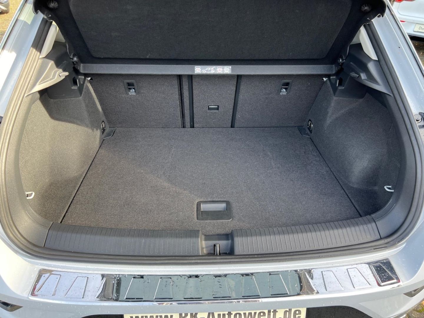 Volkswagen T-Roc Style 1.0 TSI OPF AHK Navi Rückfahrkamera  foto 9