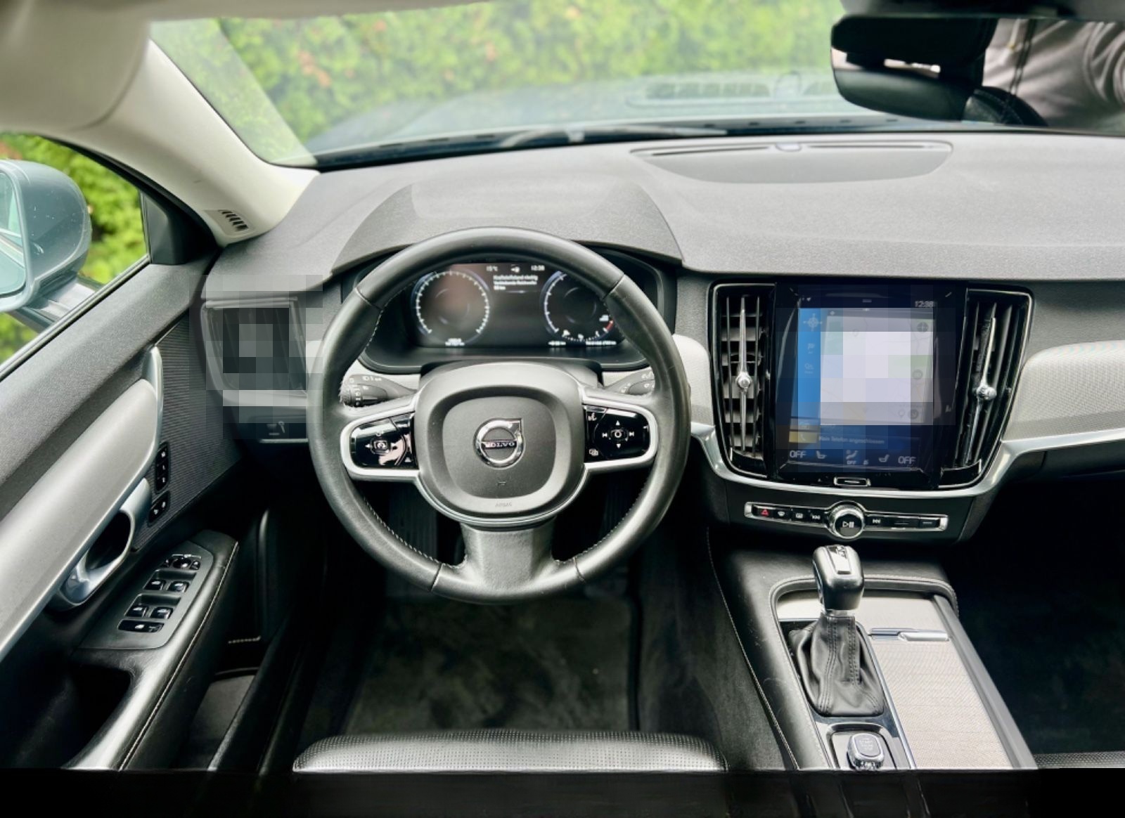 Volvo V90 Kombi Inscription AWD|A.H.K|LEDER|NAVI|EURO6 foto 13