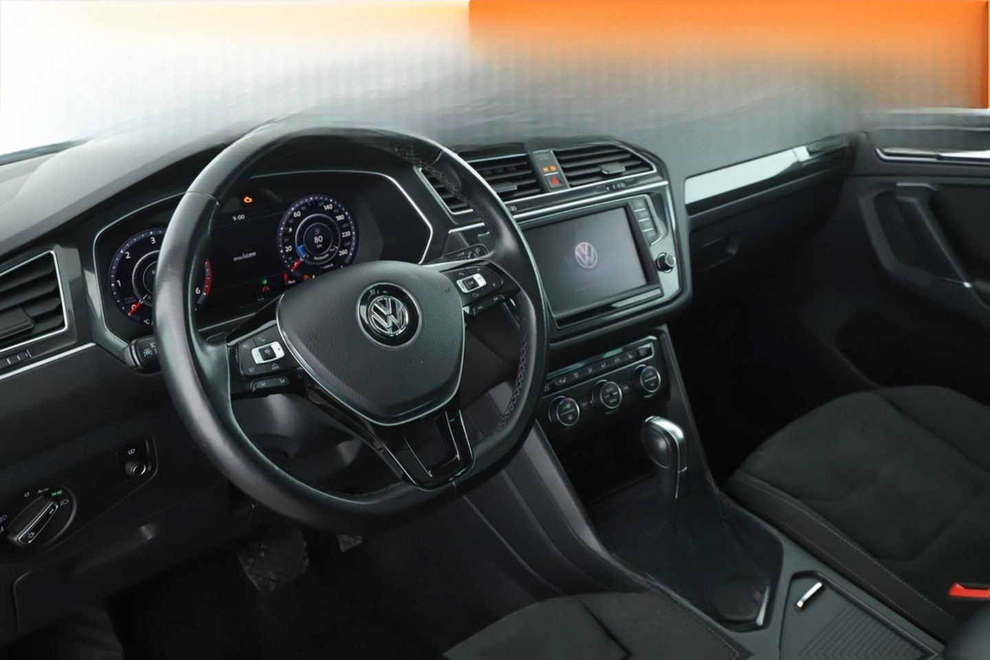 Volkswagen Tiguan 2.0 TDI Highline 4Motion BMT Aut.*NAVI* foto 11
