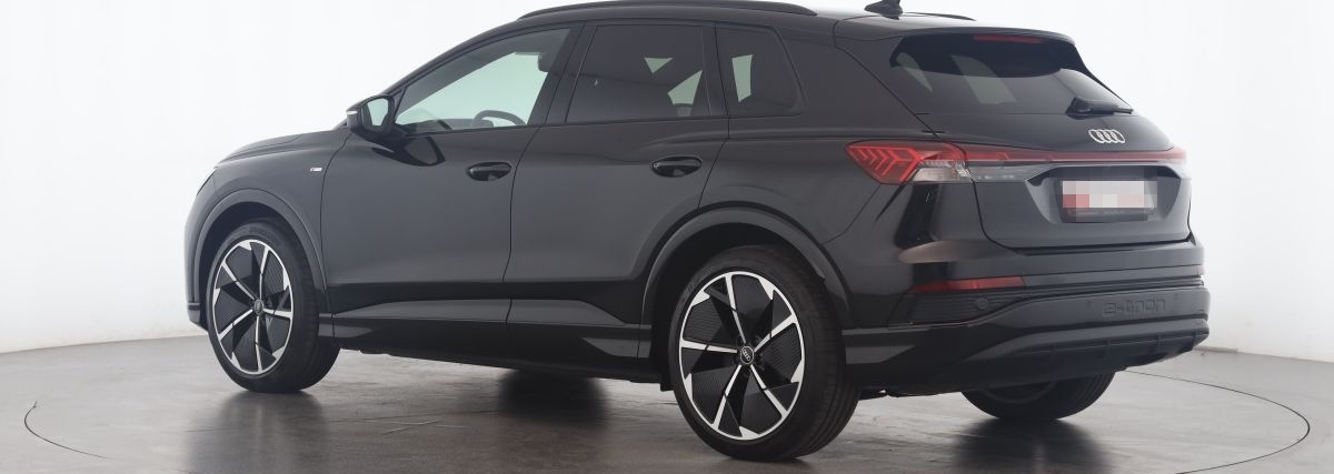 Audi Q4 e-tron 40 S line AHK | PANO | foto 6