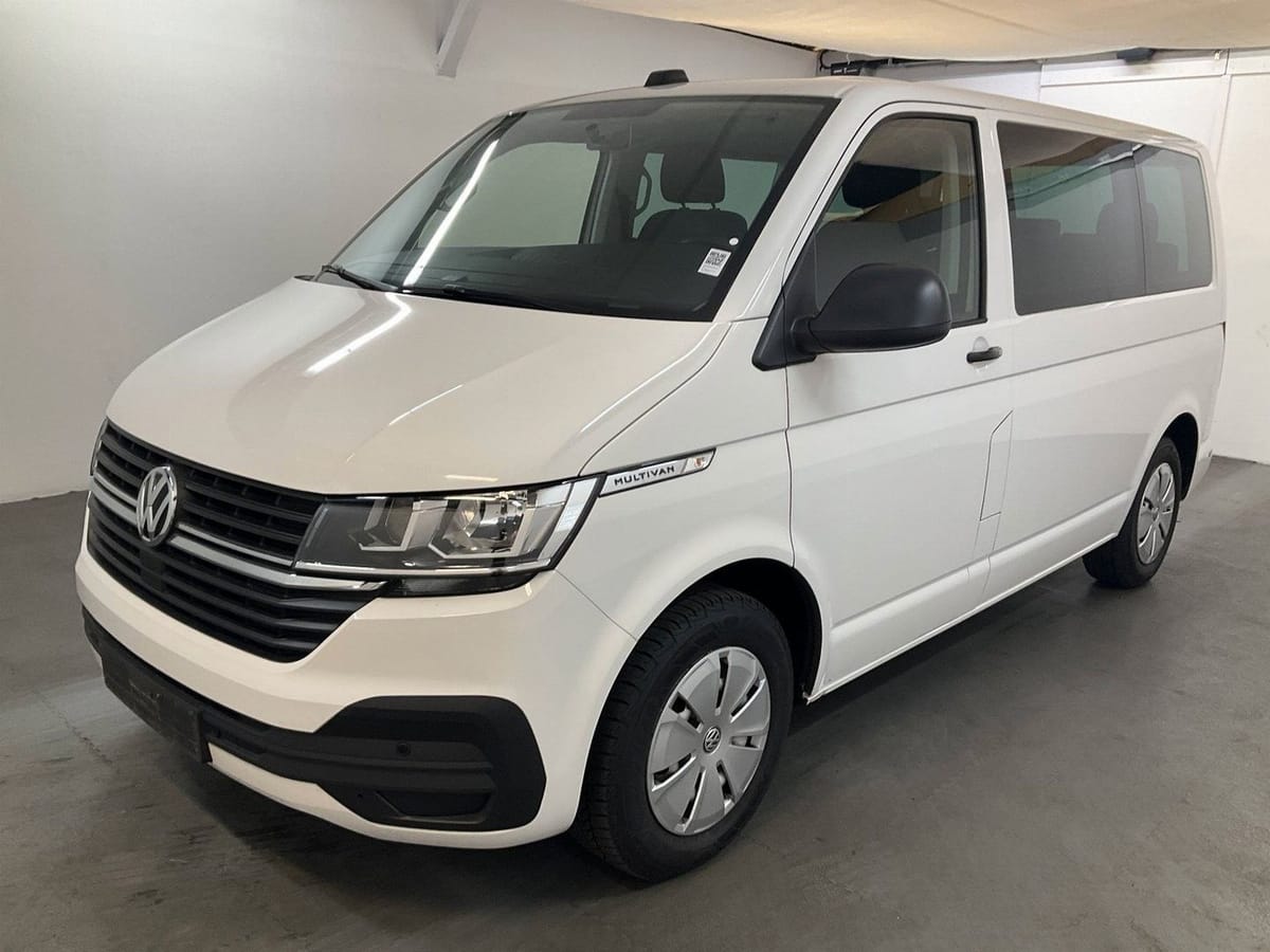 Volkswagen T6.1 150PS KR 7 8-SITZER INSP. NEU