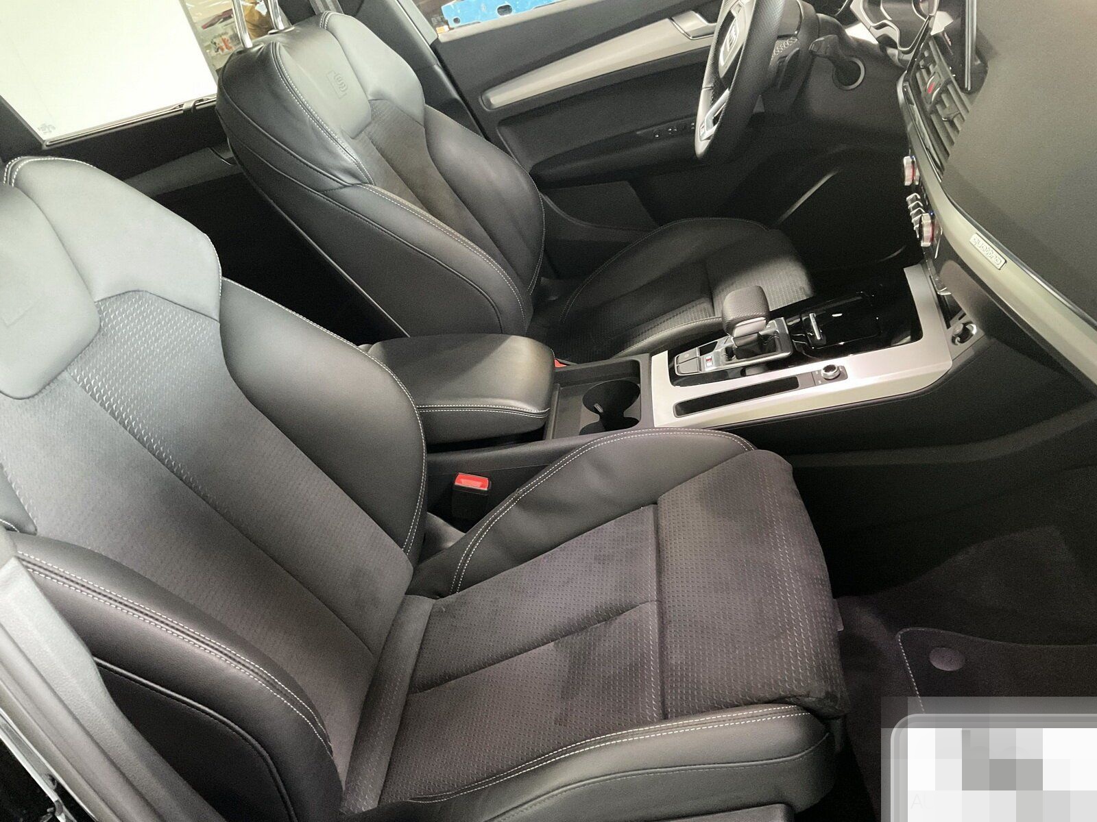 Audi SQ5 Sportback 21/Matrix/NaviPlus/Virtual/AHK/ACA foto 7