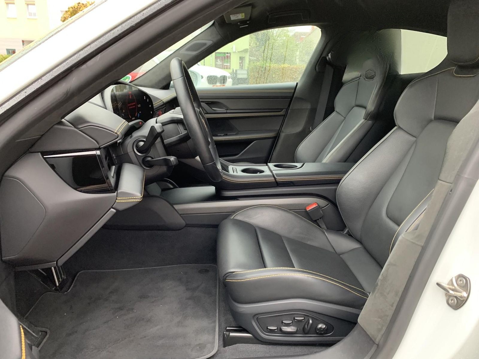 Porsche Taycan Turbo S Mod.23 Burmester+Sitzklima+Lift foto 12