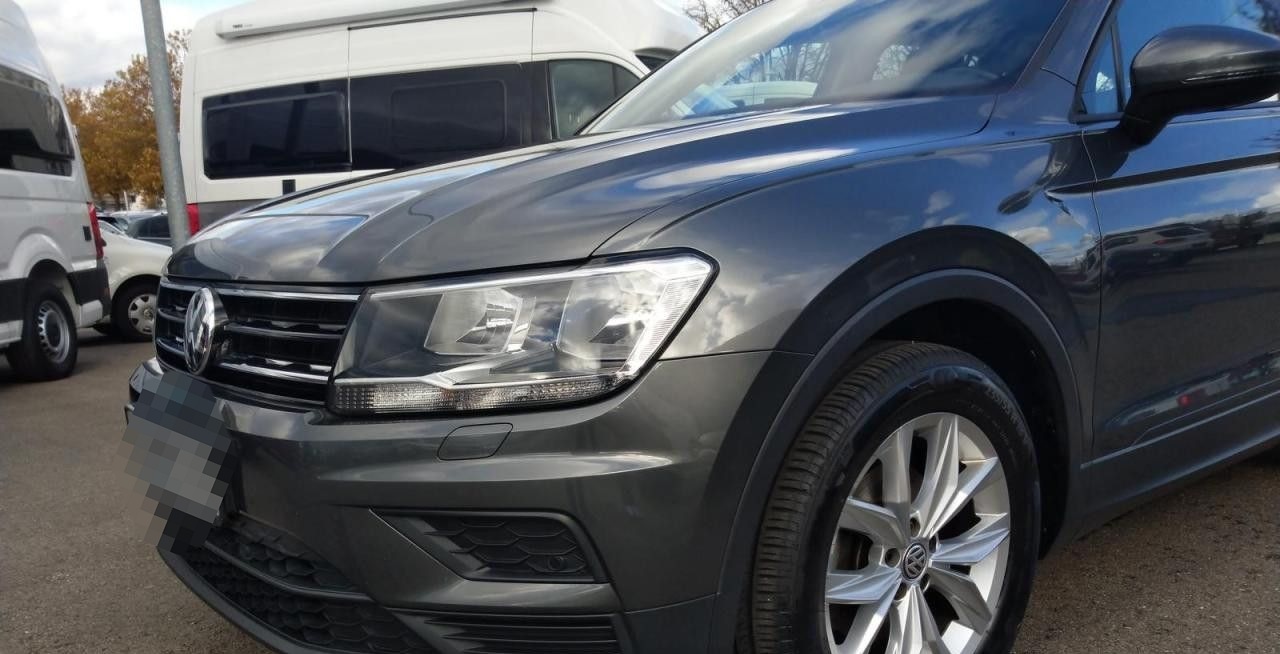 Volkswagen Tiguan Trendline 1,4 TSI Navi AHK PDC foto 3