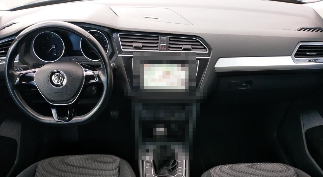 Volkswagen Tiguan Trendline 1,4 TSI Navi AHK PDC foto 6