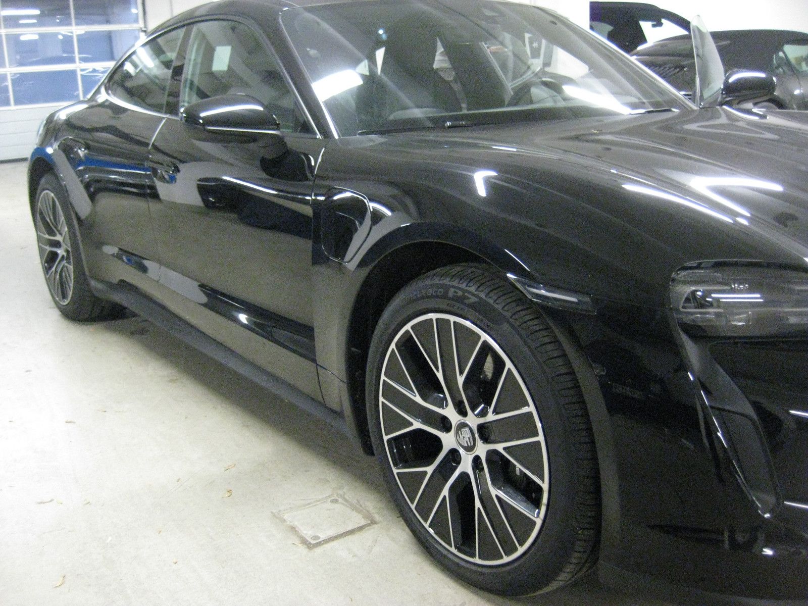 Porsche Taycan schw/schw,,per.batt,20",kamera foto 5