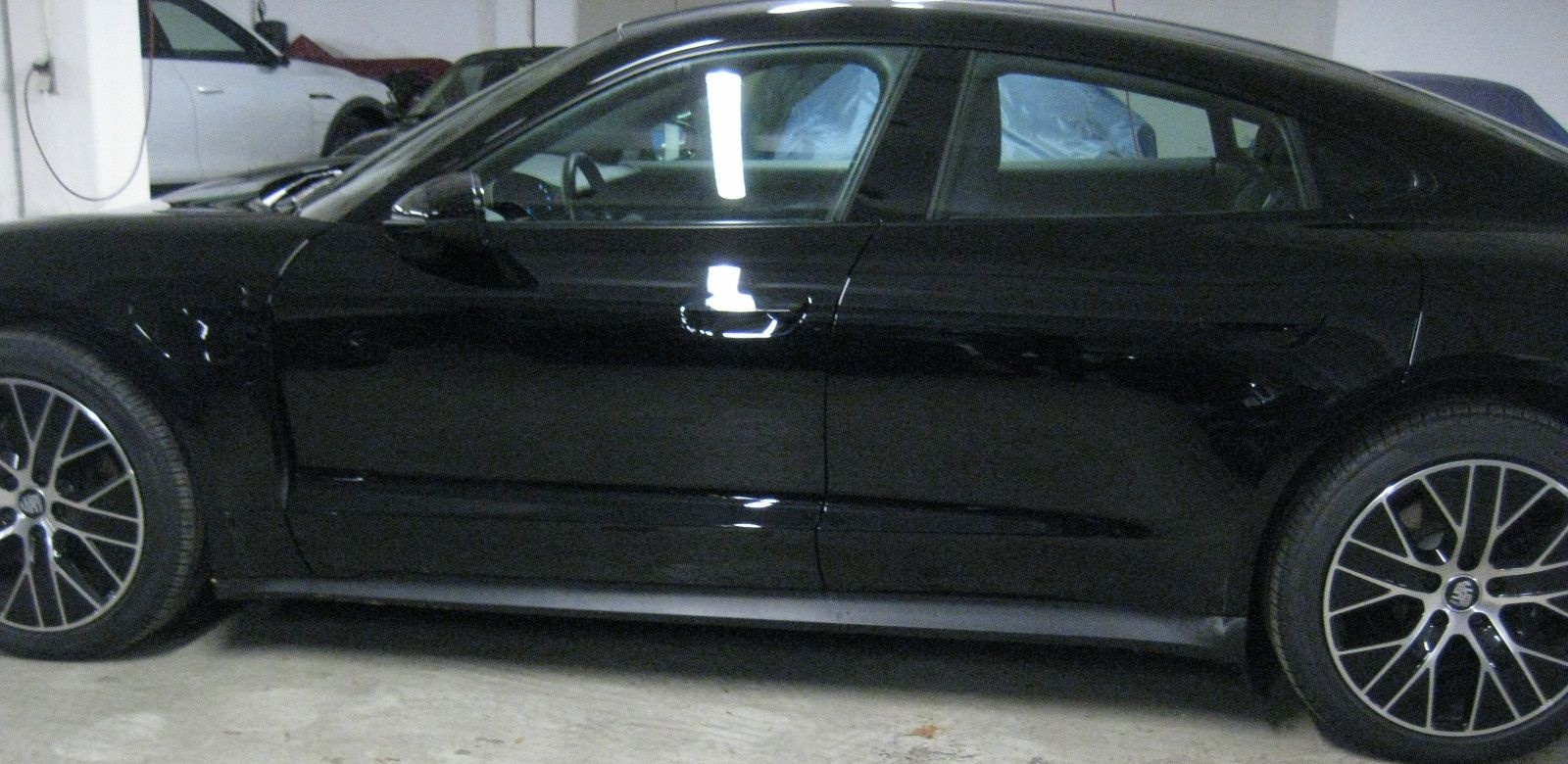 Porsche Taycan schw/schw,,per.batt,20",kamera foto 10