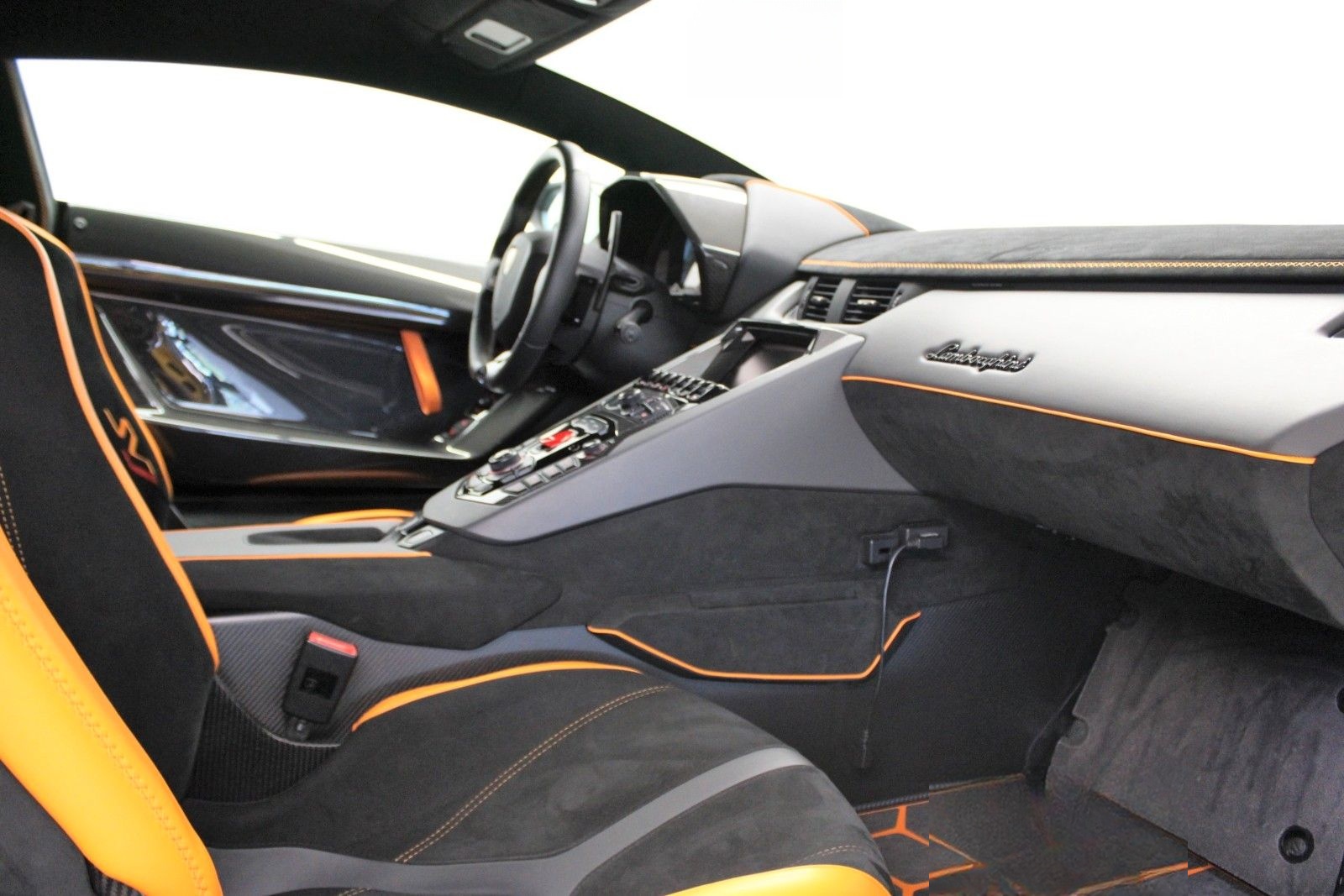 Lamborghini Aventador SVJ foto 7