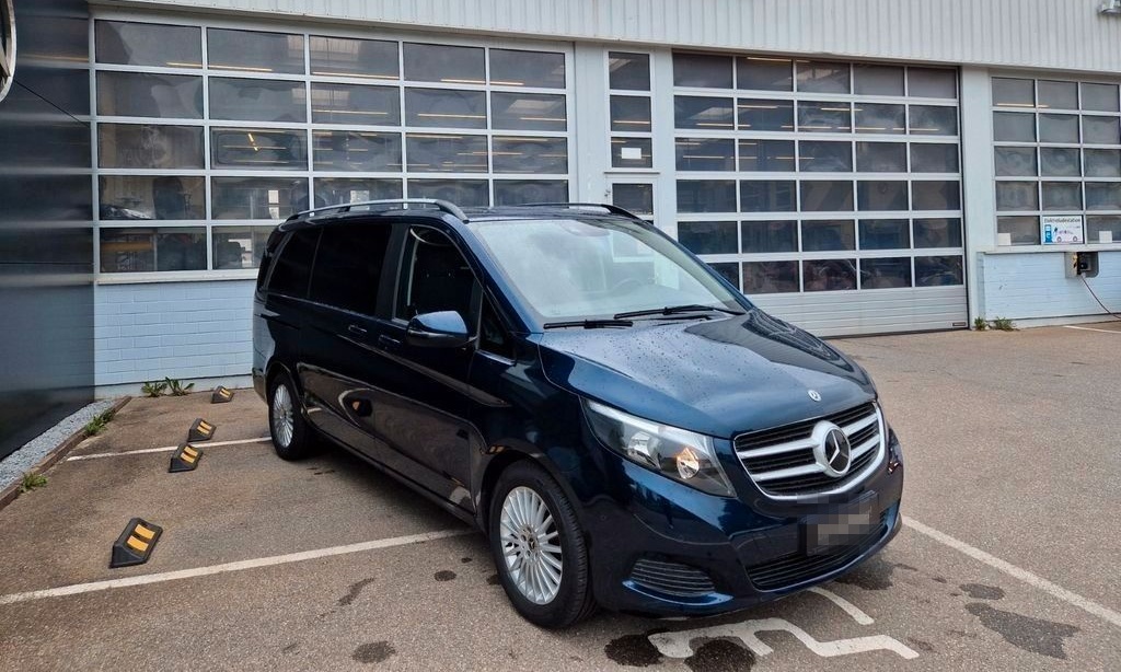 Mercedes-Benz V 220 d lang*Edition*Park*Kamera*AHK*Easy*Tisch* foto 2