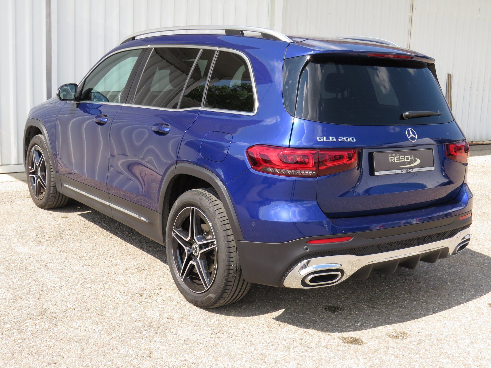 Mercedes-Benz GLB 200 AMG 7G-DCT LED Totw 360° MBUX-High foto 3