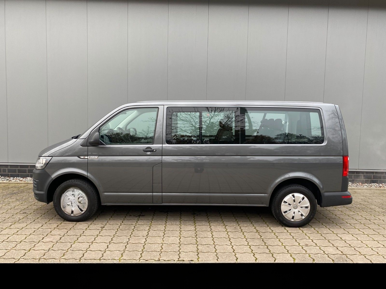 Volkswagen T6 Kombi lang DSG Rollstuhl Rampe AHK Klima Navi foto 8