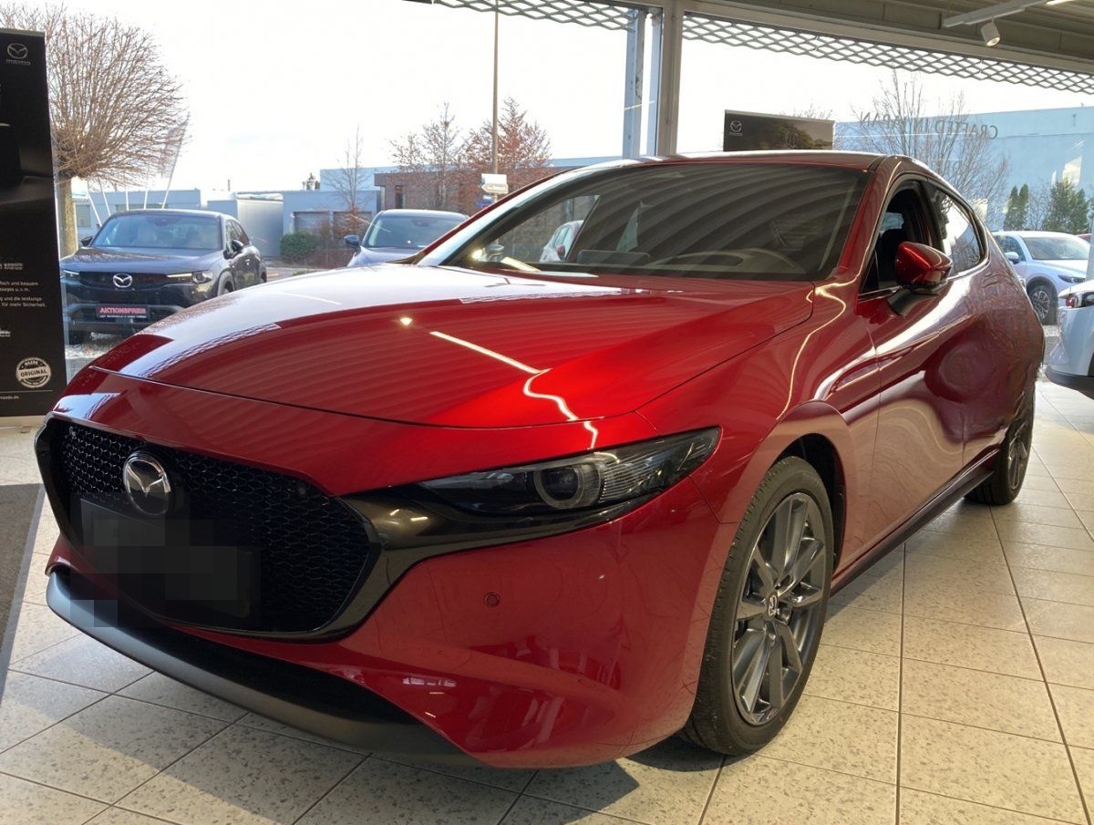 Mazda 3 2.0L e-SKYACTIV G 122ps Aut. Exclusive-Line Le foto 2