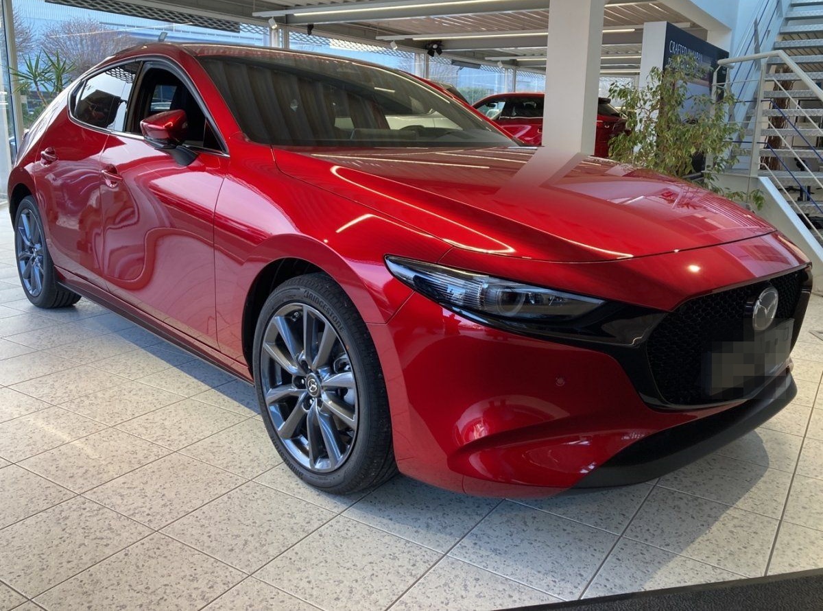 Mazda 3 2.0L e-SKYACTIV G 122ps Aut. Exclusive-Line Le foto 6