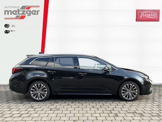 Toyota Corolla Touring Sports 1.8 Hybrid TEAM D +Techni foto 2