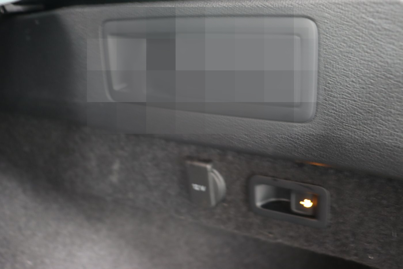 Volkswagen Passat Variant 1.5 TSI DSG Business Navi LED ACC foto 13