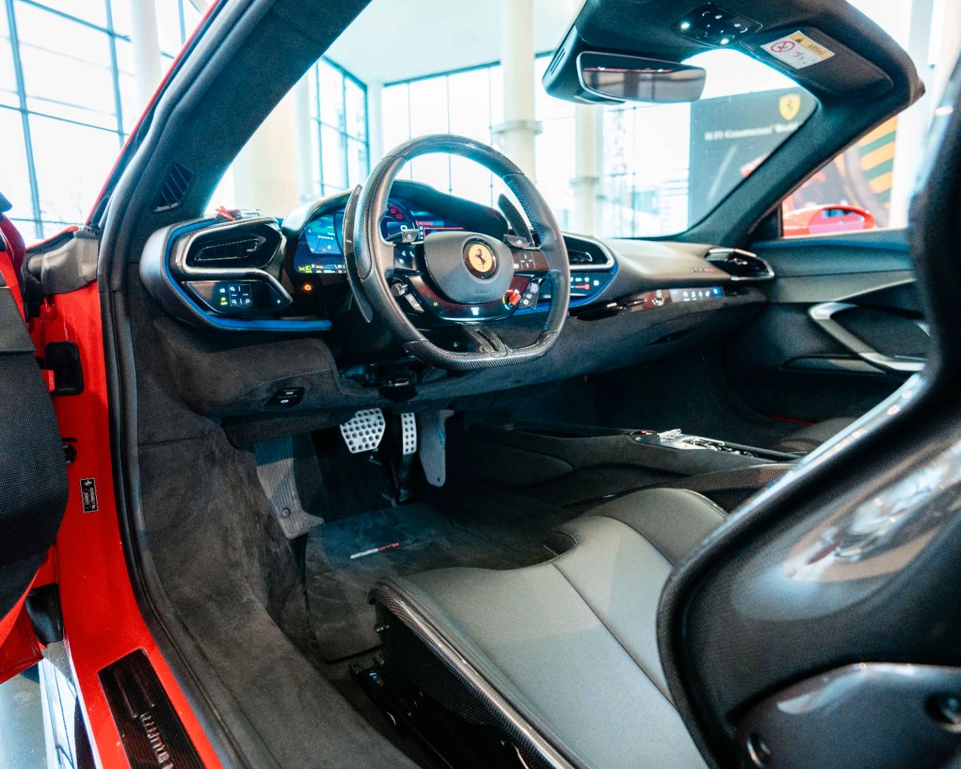 Ferrari 296 GTS Fiorano Paket*Karbon*Apple CarPlay* foto 18