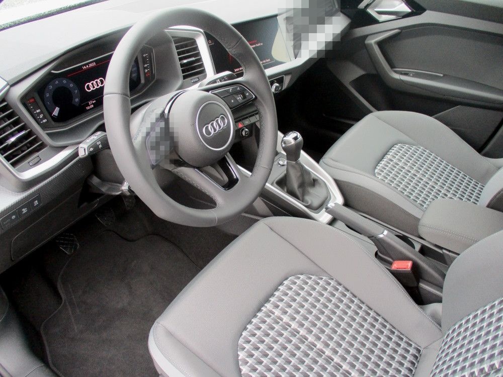 Audi A1 30 TFSI  allstreet, Navi LED foto 11