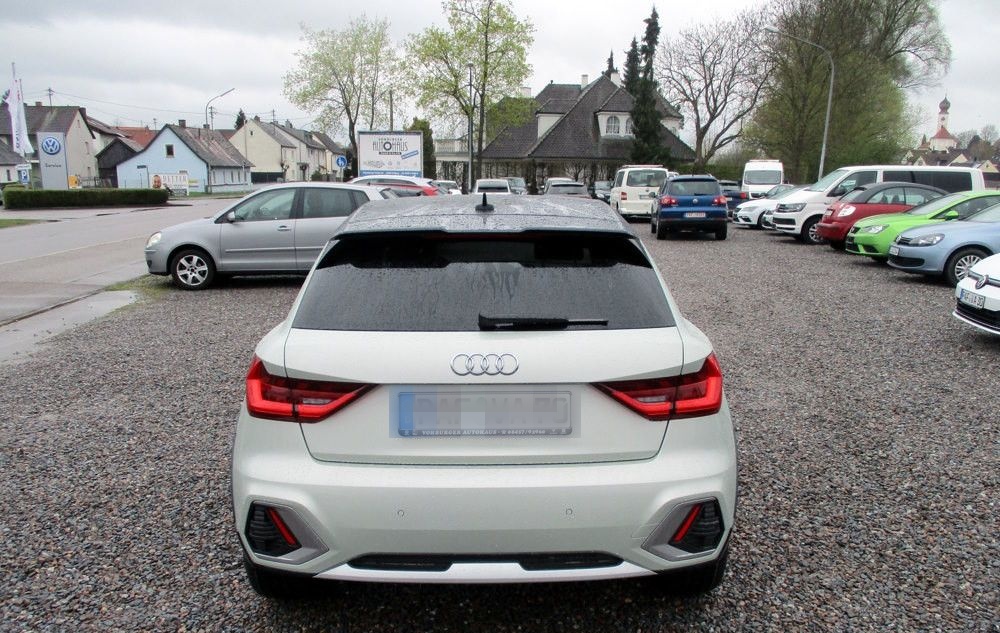 Audi A1 30 TFSI  allstreet, Navi LED foto 5