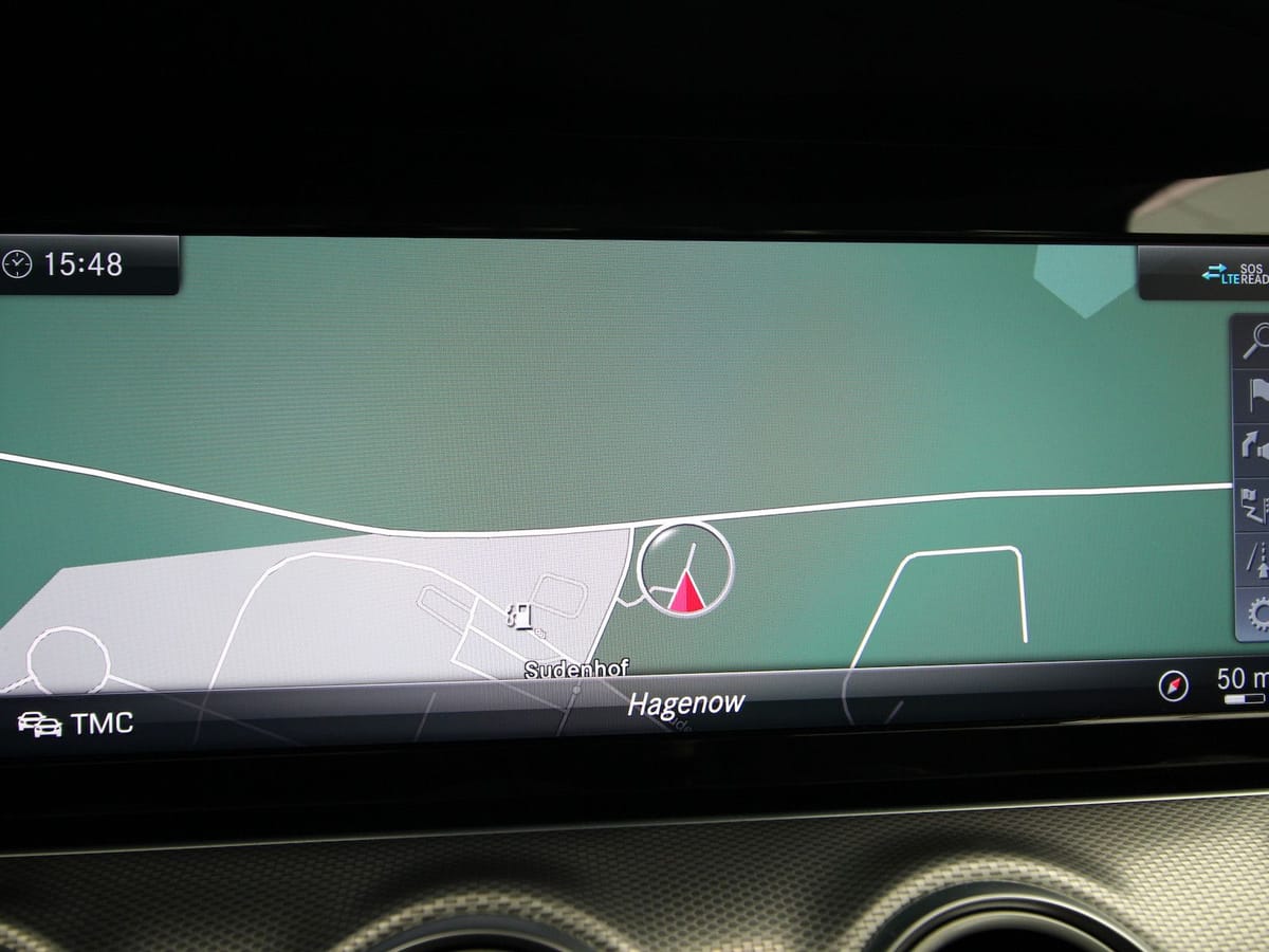 Mercedes-Benz E 220 d Avantgarde NAVI LED KAMERA STANDHEIZUNG foto 14
