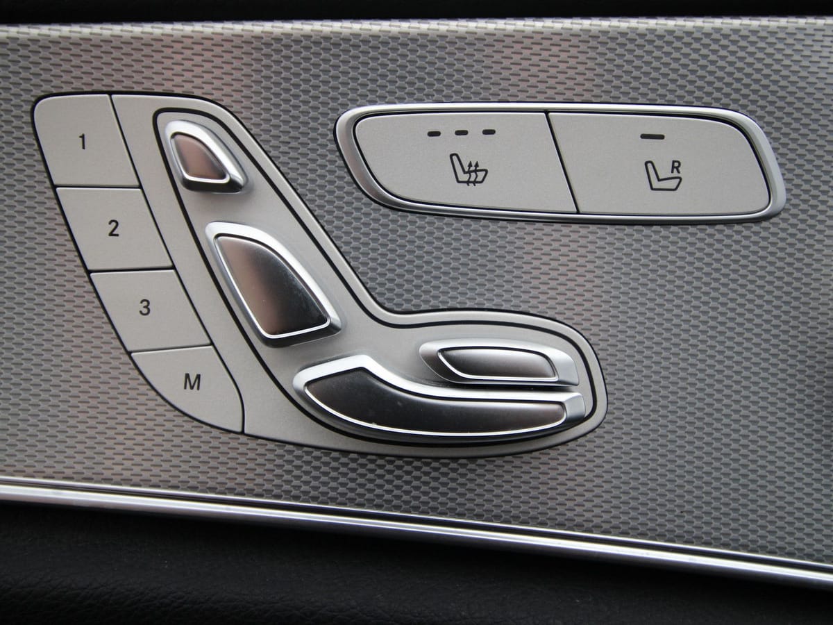 Mercedes-Benz E 220 d Avantgarde NAVI LED KAMERA STANDHEIZUNG foto 23