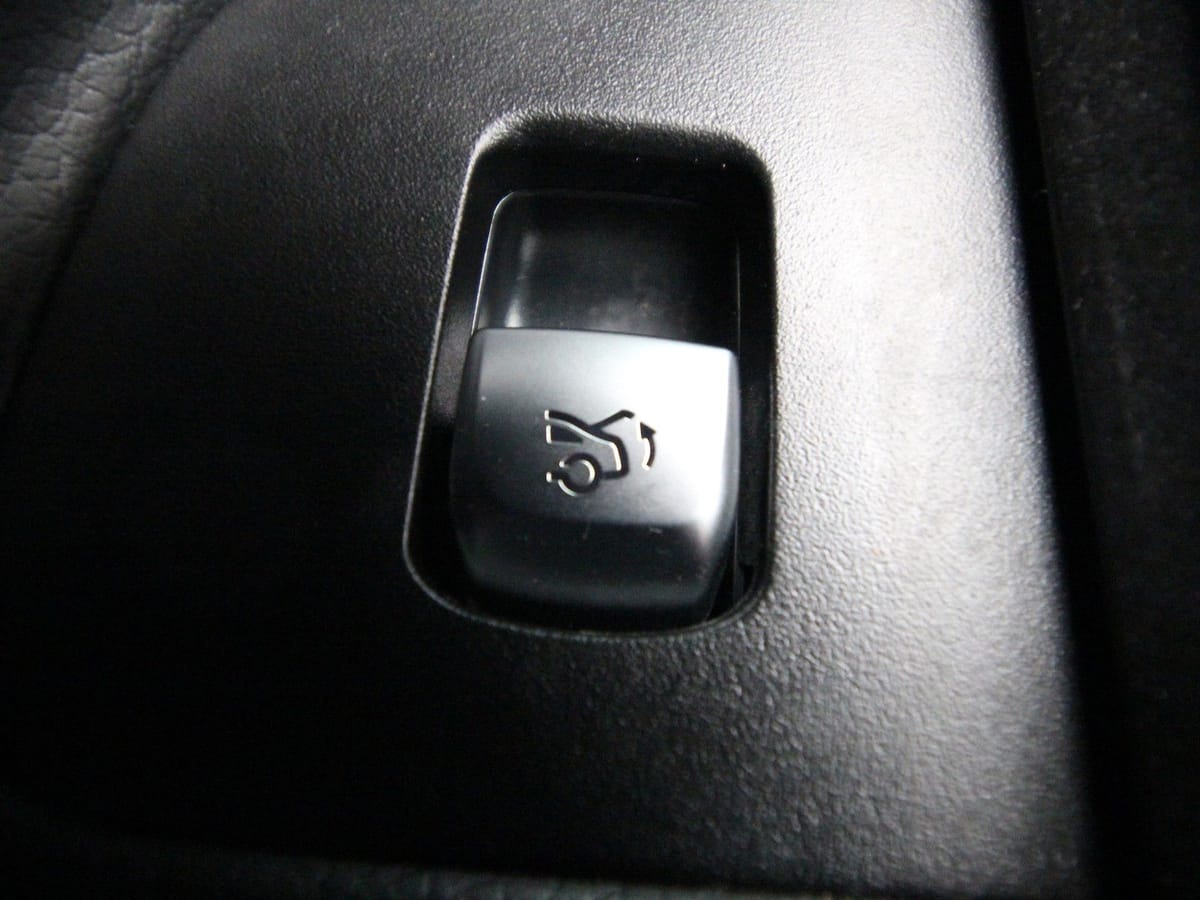 Mercedes-Benz E 220 d Avantgarde NAVI LED KAMERA STANDHEIZUNG foto 25