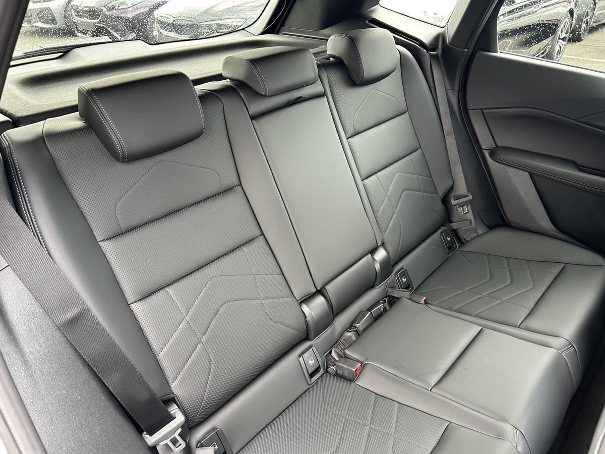 BMW 230e xDrive AHK HUD Harman Kardon foto 16