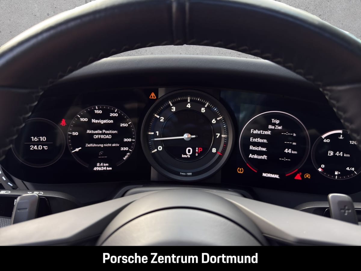 Porsche 992 (911) Carrera foto 15