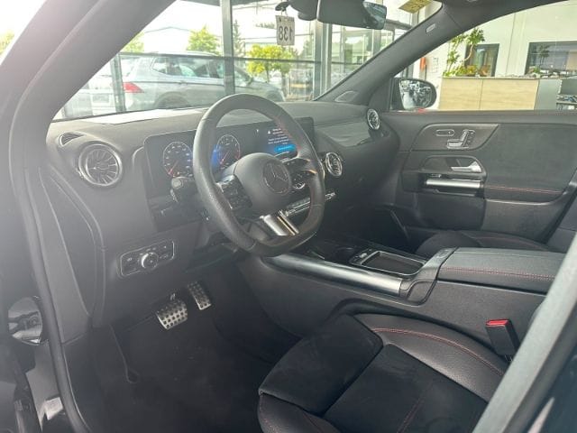 Mercedes-Benz GLA 220 4M AMG Navi Pano Multibeam AHK ACC 360°C foto 17