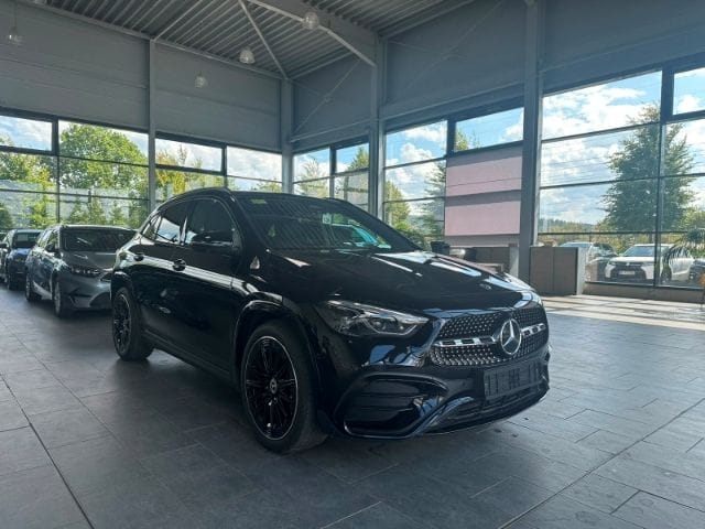 Mercedes-Benz GLA 220 4M AMG Navi Pano Multibeam AHK ACC 360°C foto 4