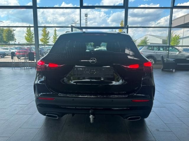 Mercedes-Benz GLA 220 4M AMG Navi Pano Multibeam AHK ACC 360°C foto 7