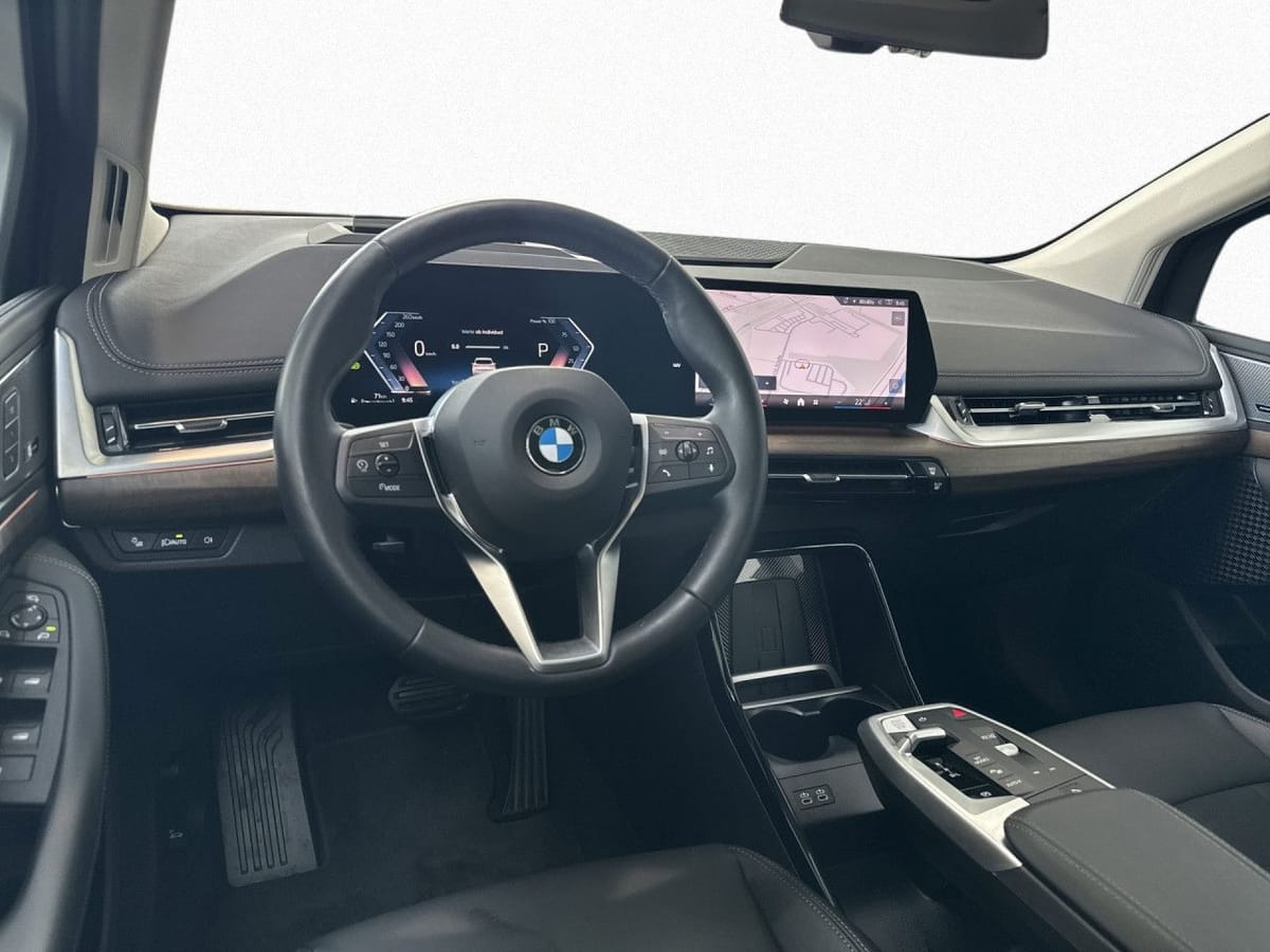 BMW 220d AT Luxury Line AHK Pano,360° HUD H K foto 13