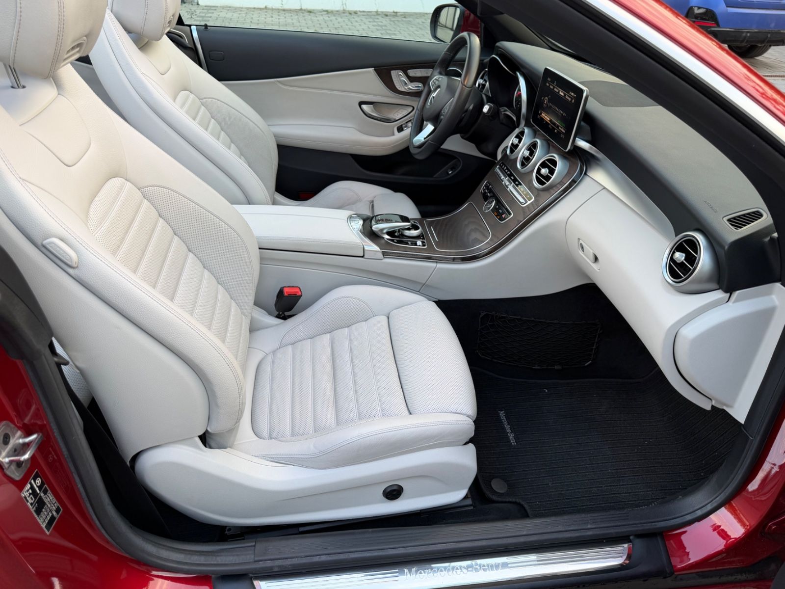 Mercedes-Benz C 300 C Cabrio Head up.Kamera 360.Distronic foto 18