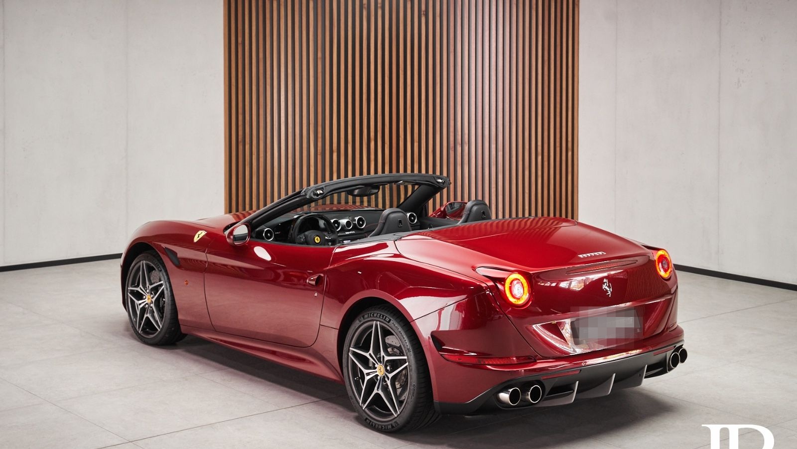 Ferrari California T LED Lenkrad Carbon Deutsches Fzg. foto 2