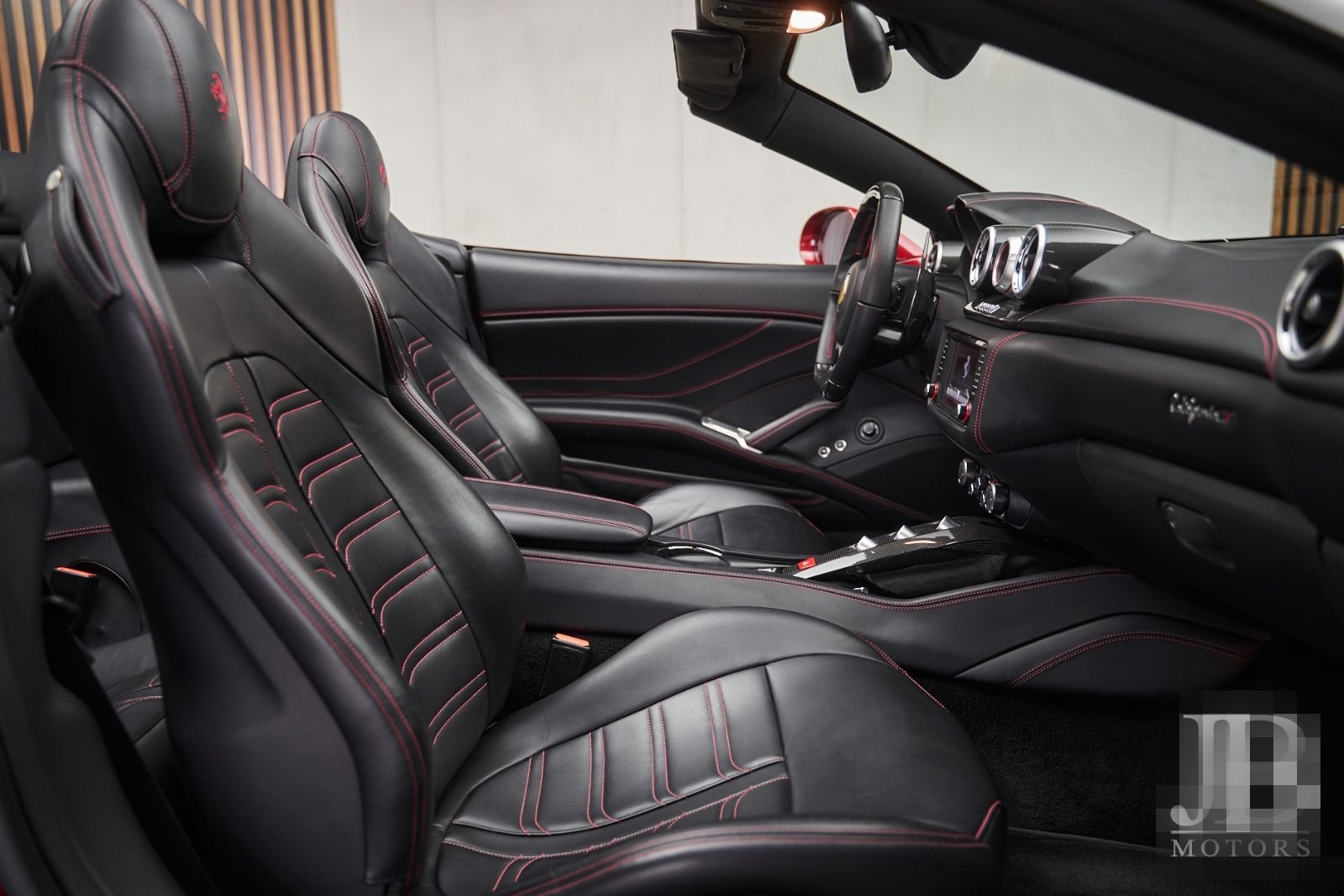 Ferrari California T LED Lenkrad Carbon Deutsches Fzg. foto 23