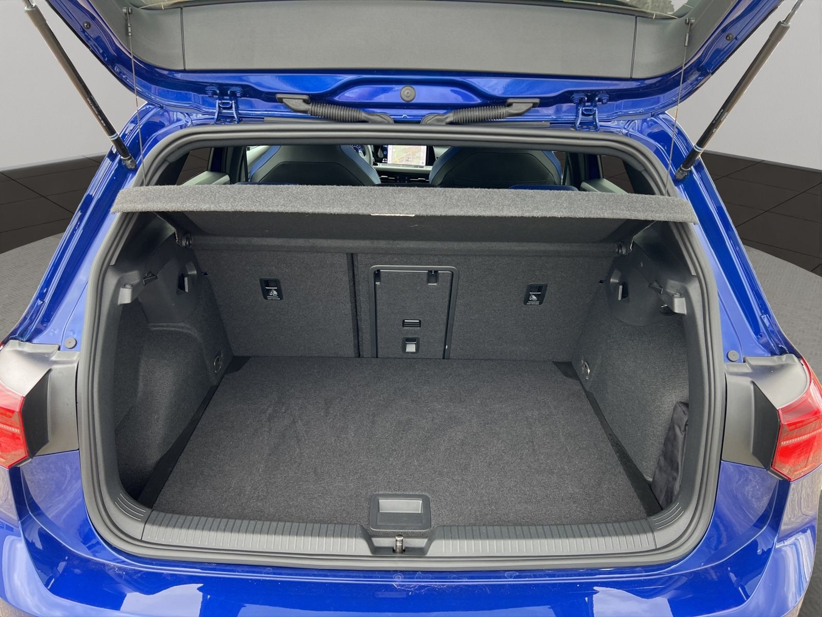 Volkswagen Golf R *333* Akrapovic® Matrix Sound HuD Kamera foto 14