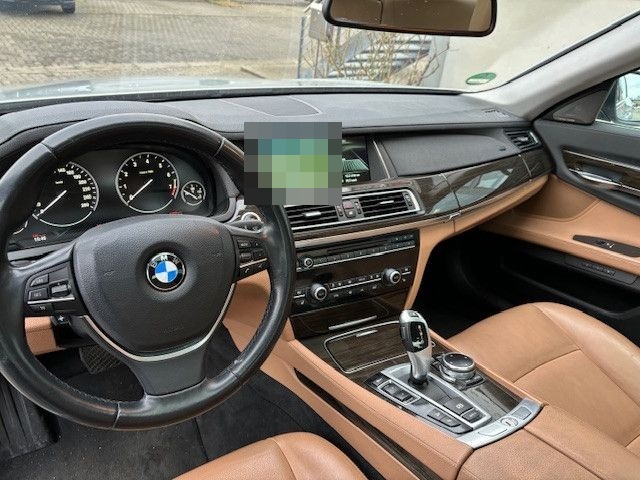 BMW 750i xDrive 4.4 V8 HEAD-UP+Glas-SHD+LEDER-Braun foto 15