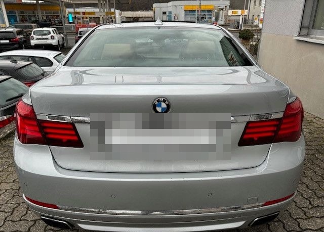 BMW 750i xDrive 4.4 V8 HEAD-UP+Glas-SHD+LEDER-Braun foto 5