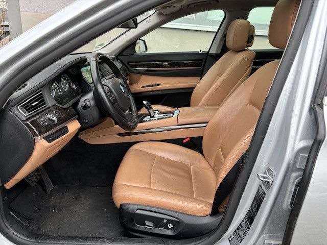BMW 750i xDrive 4.4 V8 HEAD-UP+Glas-SHD+LEDER-Braun foto 7