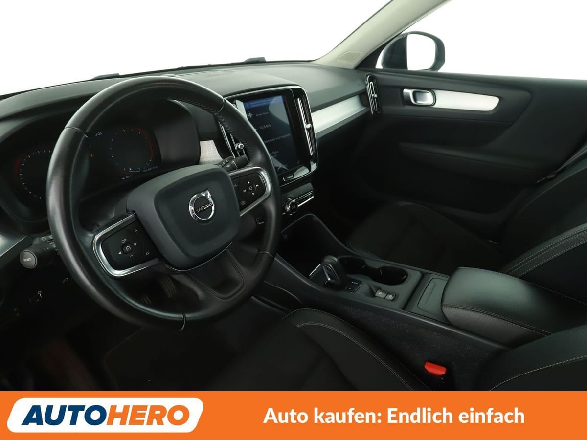 Volvo XC40 2.0 D4 Momentum AWD foto 11