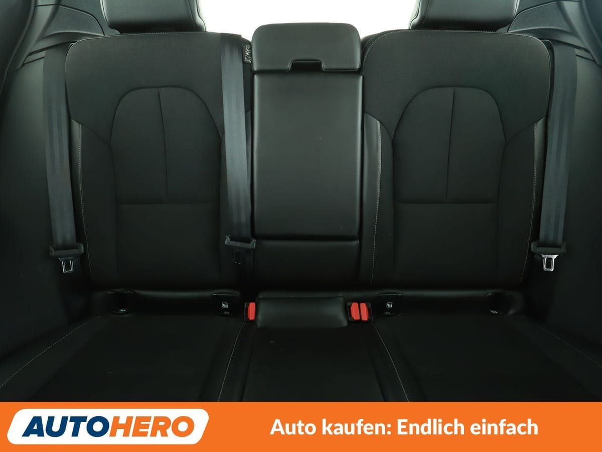 Volvo XC40 2.0 D4 Momentum AWD foto 16