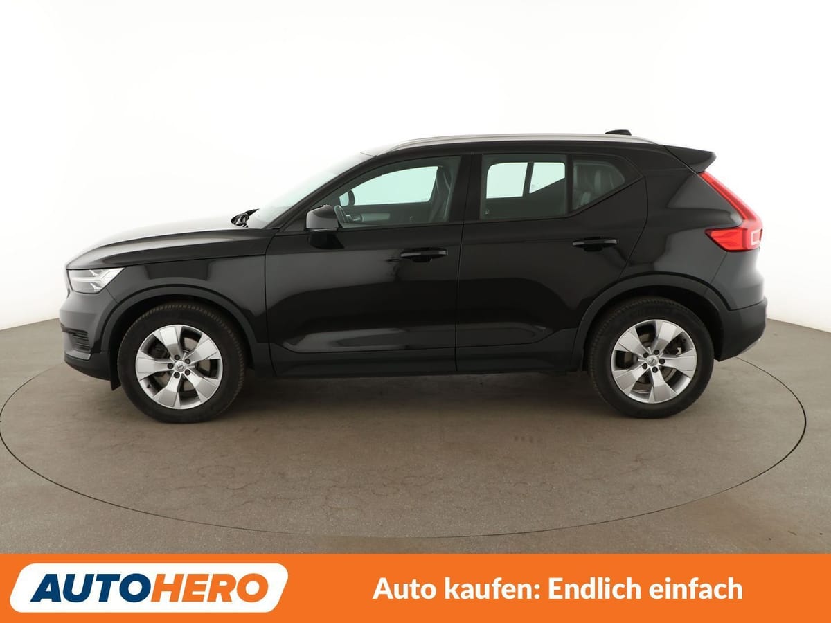 Volvo XC40 2.0 D4 Momentum AWD foto 3
