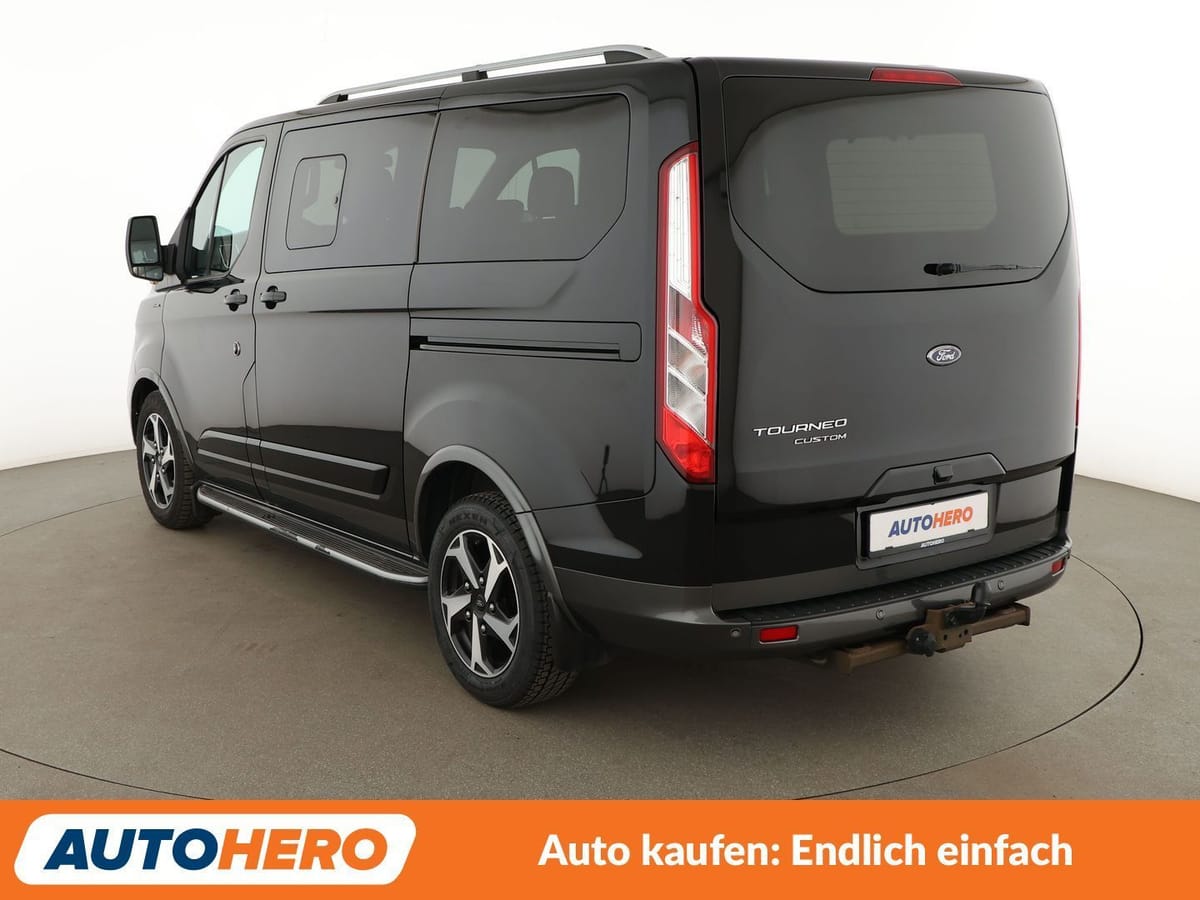 Ford Tourneo Custom 2.0 TDCi 320 L1 Tourneo Active foto 4