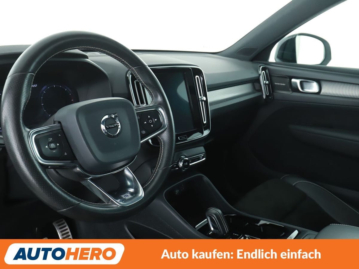 Volvo XC40 2.0 D4 R-Design AWD Aut. NAVI LED CAM TEMPO foto 11