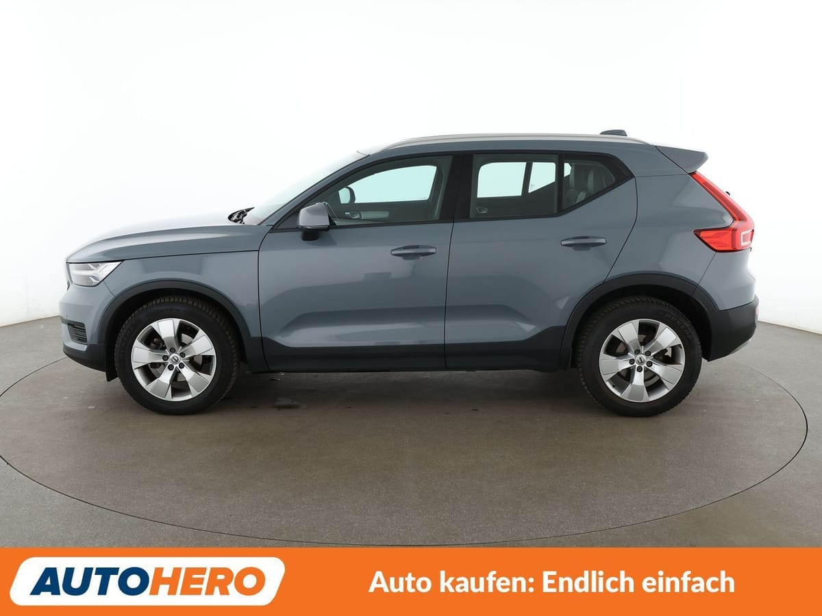 Volvo XC40 2.0 D3 Momentum Pro 2WD Aut. LED NAVI TEMPO foto 3